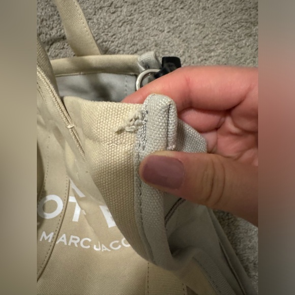 Marc Jacobs canvas medium tote bag - Picture 5 of 9